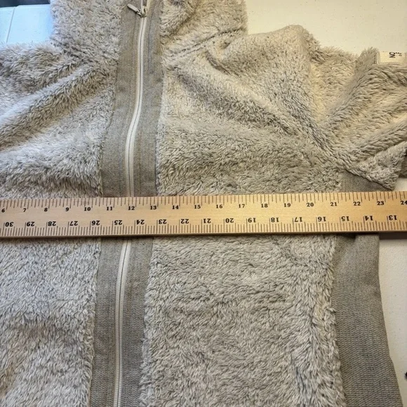 The North Face Osito 2 Women’s Lt Gray Full-Zip Soft Plush Fleece Jacket Size XL - Picture 6 of 8